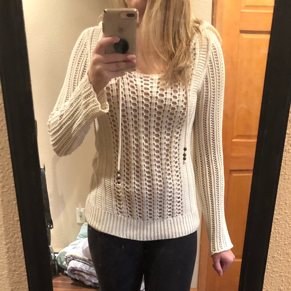American eagle sweater